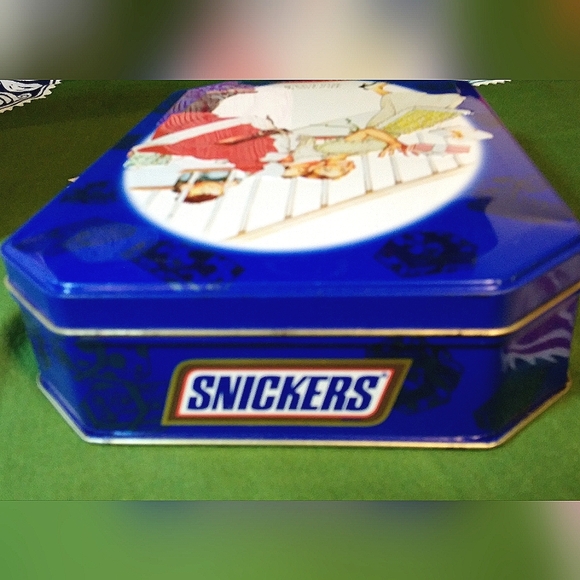 Vintage Norman Rockwell Tin  Snickers 2001 Christmas Decor Santa Kissing Mom - Picture 5 of 12